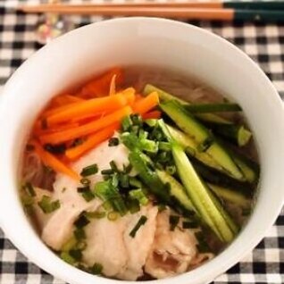 ゆで鶏冷麺